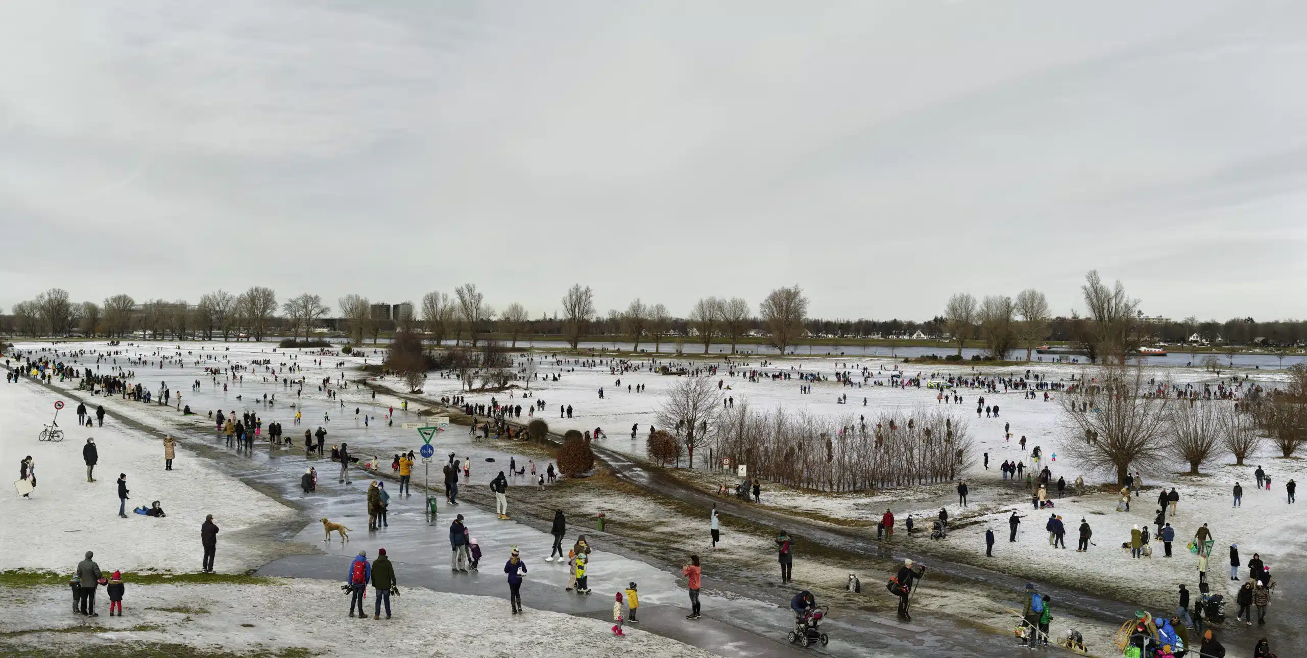 Andreas Gursky, Eisläufer, 2021