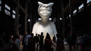 Detalhe de "A Subtlety", obra monumental de Kara Walker.