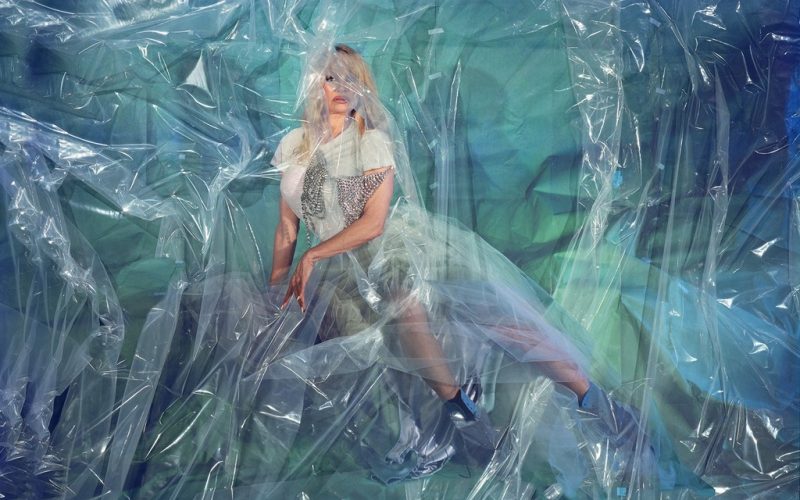 Sara-Cwynar_Pam-Plastic-2024