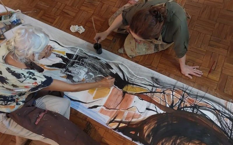 Créditos: Cyra Moreira e Cecilia Tilkian em Com.Fiar.
