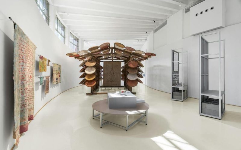 aFkXAnfc4bHWimrp_Cities_Foto_AlessandroSalettaeAgneseBedini-DSLStudio_©Triennale_Milano_DSC1296-Modifica (1)