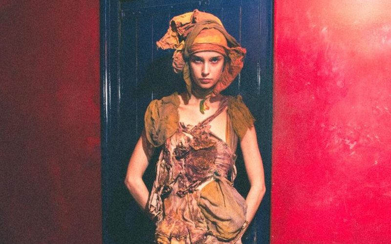 dirty looks web lead (1)